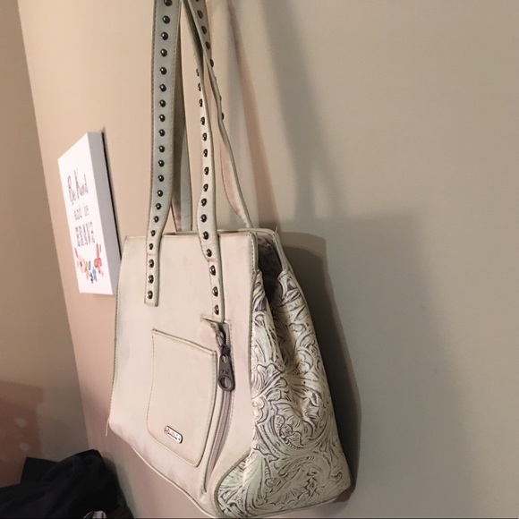 White Leather Embellished Montana West Concho Coll Concealed Handgun Satchel Bag - Picture 4 of 7